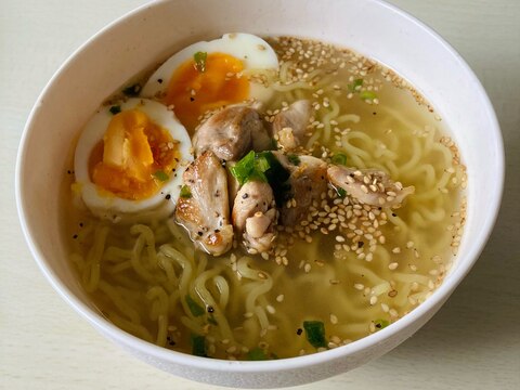 鶏だしラーメン